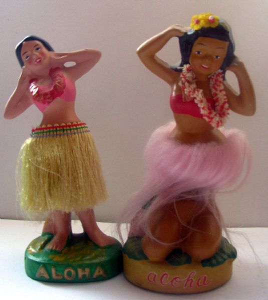 VINTAGE LOT OF 4 HULA GIRLS BOBBING HEADS