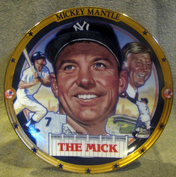 MICKEY MANTLE PLATE & HARTLAND STATUE