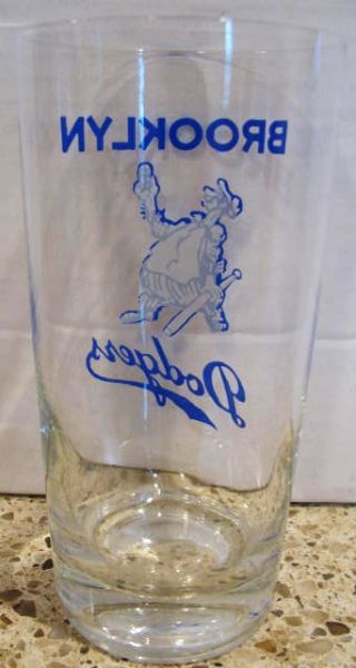 50's BROOKLYN DODGERS EXTRA LARGE DRINKING GLASS 