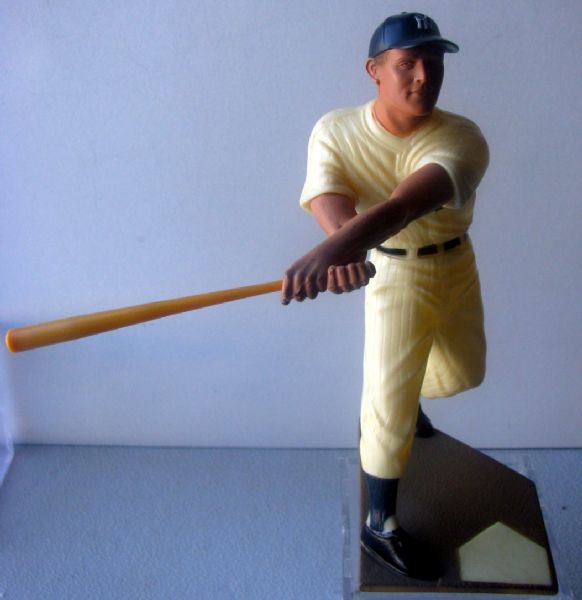 60's ROGER MARIS HARTLAND PLASTICS STATUE