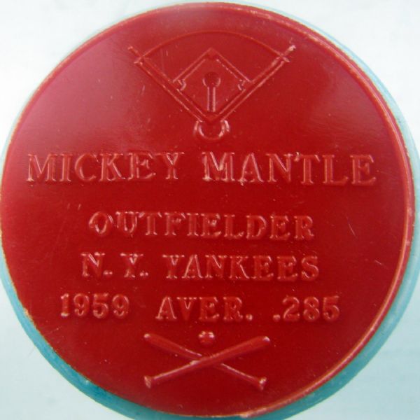 VINTAGE 1960 MICKEY MANTLE ARMOUR COIN- RED VARIATION