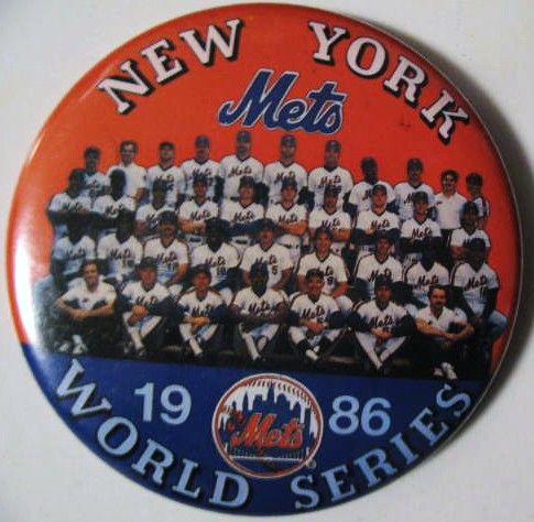 1986 NEW YORK METS TEAM PICTURE PINS