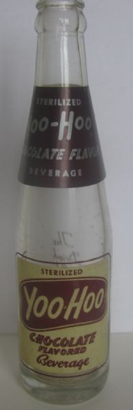 50's/60's YOO-HOO THE DRINK OF CHAMPIONS' BOTTLE w/N.Y. YANKEES FACSIMILE AUTOGRAPHS