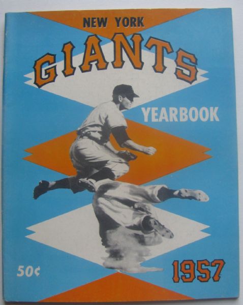 1957 NEW YORK GIANTS YEARBOOK- LAST YEAR IN NEW YORK