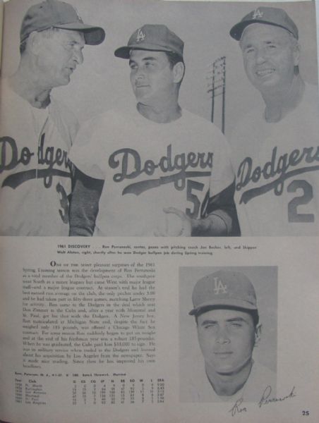 1962 LOS ANGELES DODGERS YEARBOOK