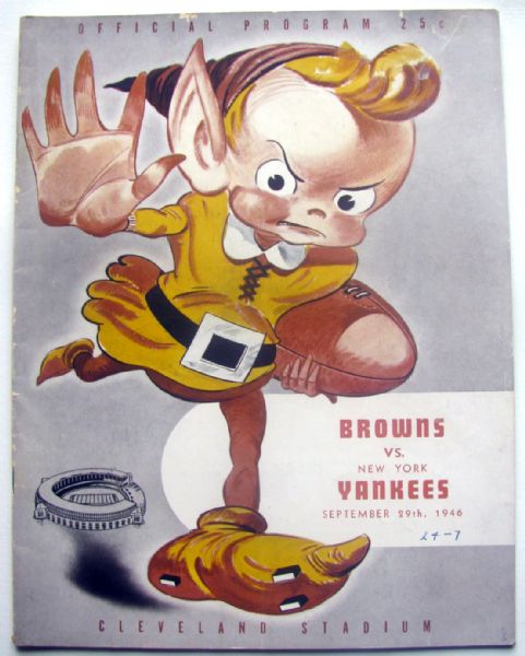 1946 CLEVELAND BROWNS VS NEW YORK YANKEES PROGRAM - 1st YEAR AAFC