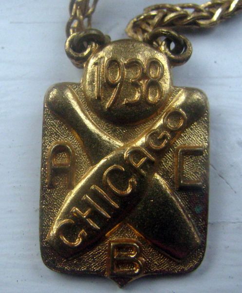 1938 CHICAGO BOWLING PIN