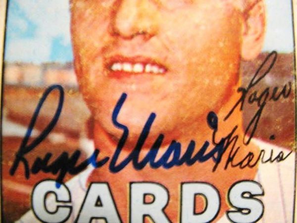 ROGER MARIS SIGNED 1967 TOPPS BASEBALL CARD w/JSA LOA