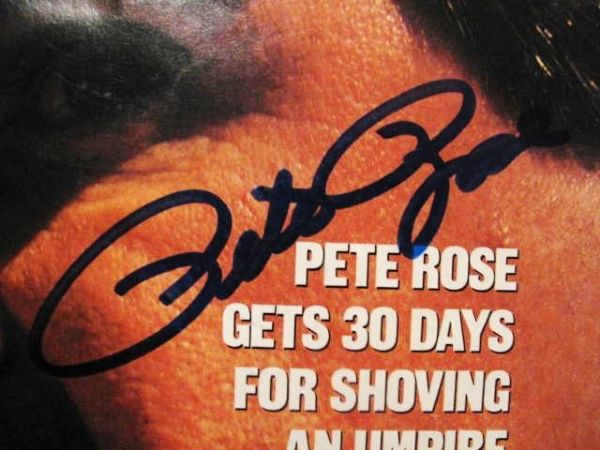 PETE ROSE SIGNED SPORTS ILLUSTRATED W/ JSA COA