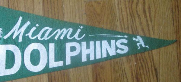 60's MIAMI DOLPHINS PENNANT
