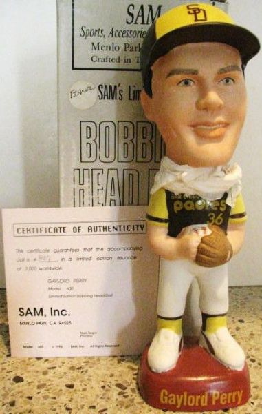 SAMS 1996 GAYLORD PERRY BOBBLE HEAD W/BOX