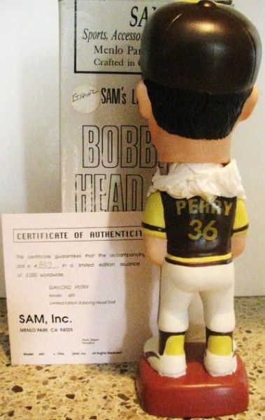 SAMS 1996 GAYLORD PERRY BOBBLE HEAD W/BOX