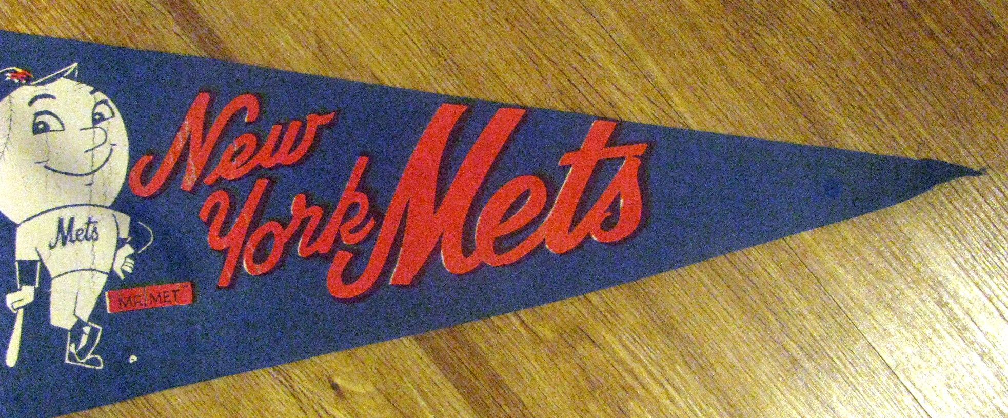 New York Mets Mr. Met Wood Sign 