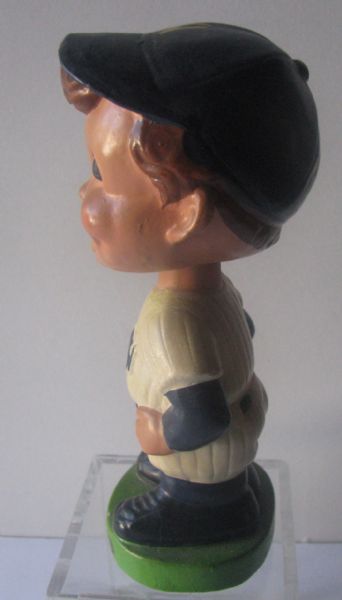 60's NEW YORK YANKEES GREEN BASE BOBBING HEAD