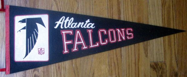 VINTAGE 60's ATLANTA FALCONS PENNANT