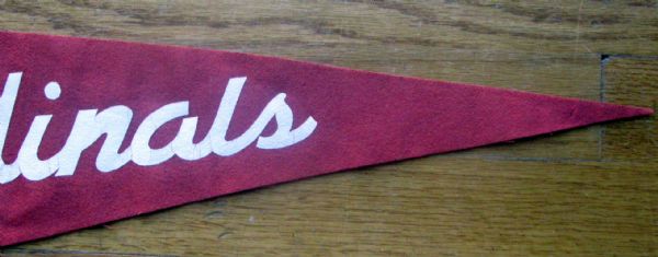 VINTAGE ST. LOUIS CARDINALS PENNANT