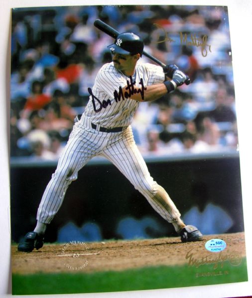 DON MATTINGLY SIGNED 8 X 10 PHOTO w/SGC COA