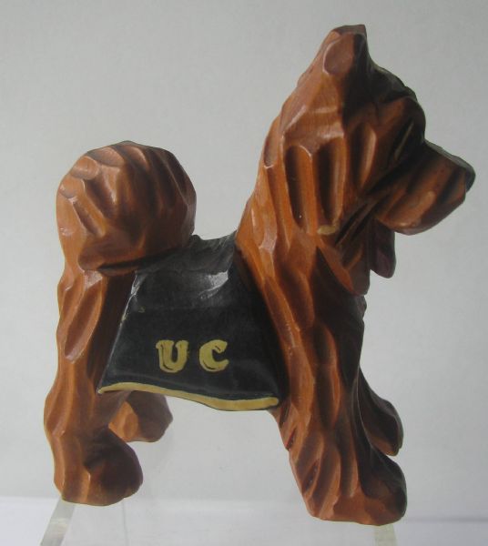 50's CONNECTICUT HUSKIES CARTER-HOFFMAN MASCOT STATUE