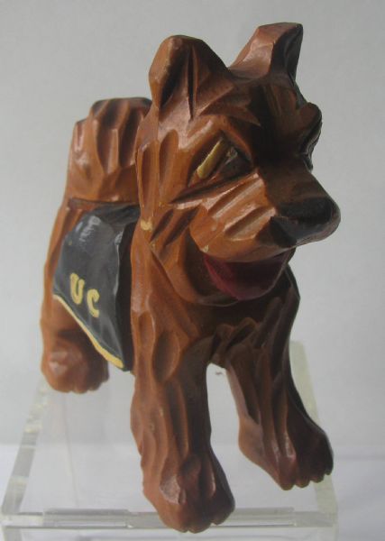 50's CONNECTICUT HUSKIES CARTER-HOFFMAN MASCOT STATUE