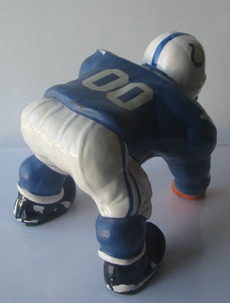 60's BALTIMORE COLTS KAIL LARGE DOWN-LINEMAN STATUE