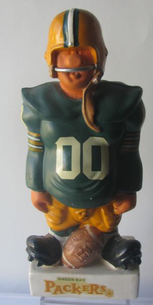 60's GREEN BAY PACKERS KAIL LARGE STANDING LINEMAN STATUE