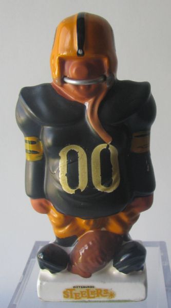 60's PITTSBURGH STEELERS KAIL SMALL STANDING LINEMAN STATUE