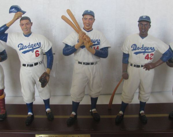 1955 BROOKLYN DODGERS DANBURY MINT TEAM STATUE