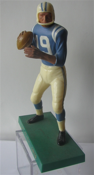 60's JOHNNY UNITAS HARTLAND STATUE