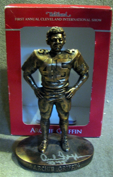 ARCHIE GRIFFIN SIGNED HARTLAND STATUE w/BOX