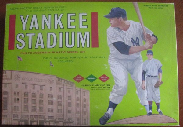 1964 YANKEE STADIUM MODEL KIT w/BOX