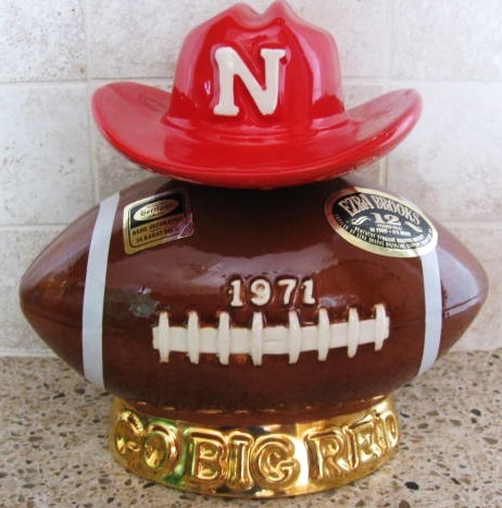 1971 NEBRASKA CORNHUSKERS FOOTBALL DECANTER 