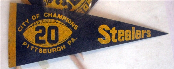 VINTAGE PITTSBURGH STEELERS PENNANT PIN-ON'S' SEALED IN PACKAGE