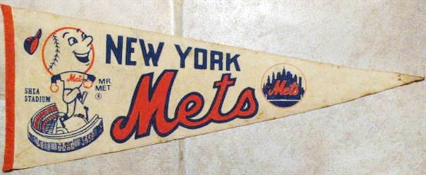 VINTAGE NY METS MR MET PENNANT