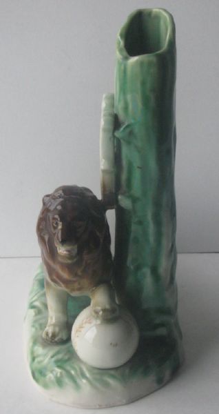 50's HAVANA LEONES CUBAN BASEBALL MASCOT VASE