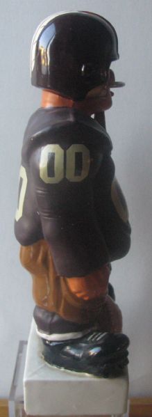 60's WASHINGTON REDSKINS KAIL LARGE STANDING LINEMAN STATUE