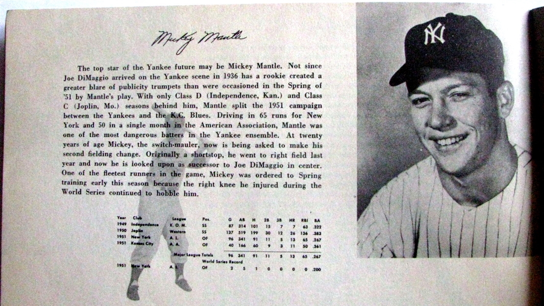 1952 NEW YORK YANKEES YEARBOOK / SKETCH BOOK