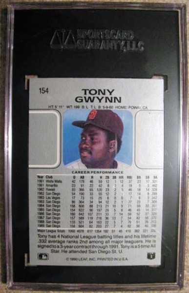 TONY GWYNN SIGNED 1990 LEAF BASEBALL CARD - SGC SLABBED & AUTHENTICATED