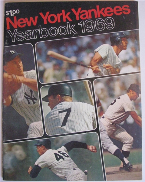 1969 NEW YORK YANKEES YEARBOOK - TRIBUTE TO MANTLE
