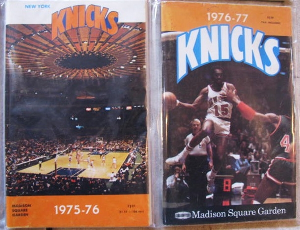 1965-76 NY KNICKS YEARBOOK RUN OF 12 w/ WILLIS REED AUTOGRAPH