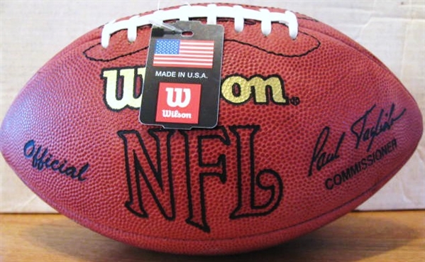 DOMANICK DAVIS #37 SIGNED FOOTBALL w/ TRISTAR AUTHENTICATION