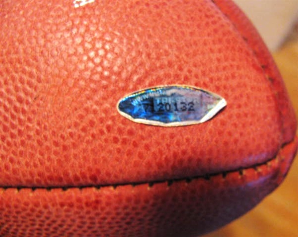 FRANK GIFFORD HOF 77 SIGNED FOOTBALL w/ TRISTAR AUTHENTICATION