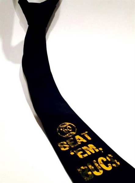 1960 VINTAGE PITTSBURGH PIRATES BASEBALL 'BEAT EM BUCS' NECKTIE