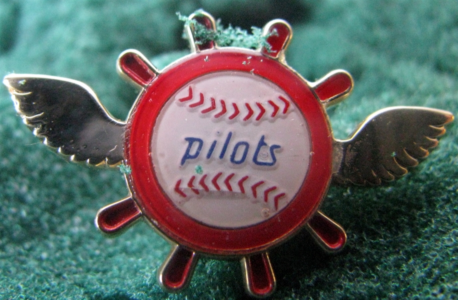 1969 SEATTLE PILOTS CUFF LINKS