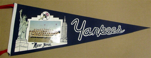 1966 NEW YORK YANKEES FULL SIZED PHOTO PENNANT