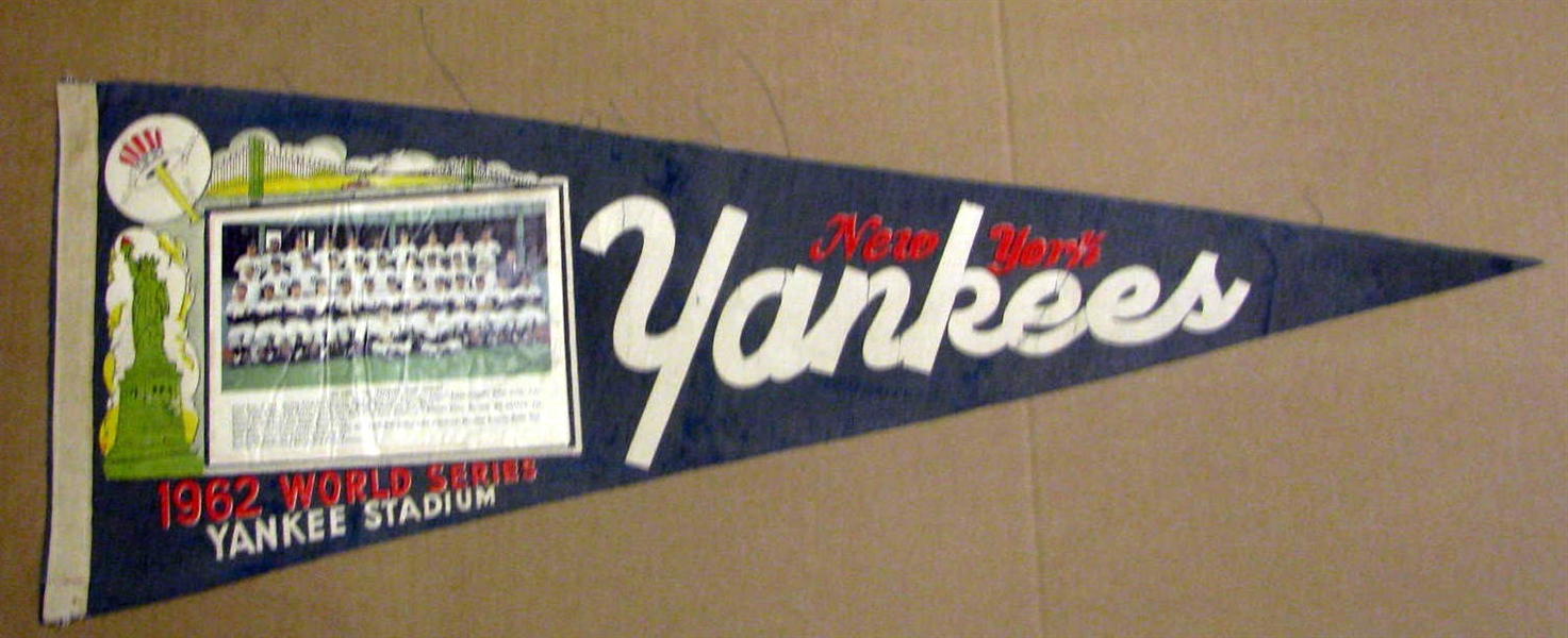 1962 NEW YORK YANKEES WORLD SERIES PHOTO PENNANT