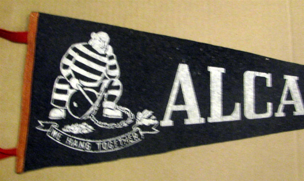 VINTAGE ALCATRAZ PENNANT - VERY COOL!