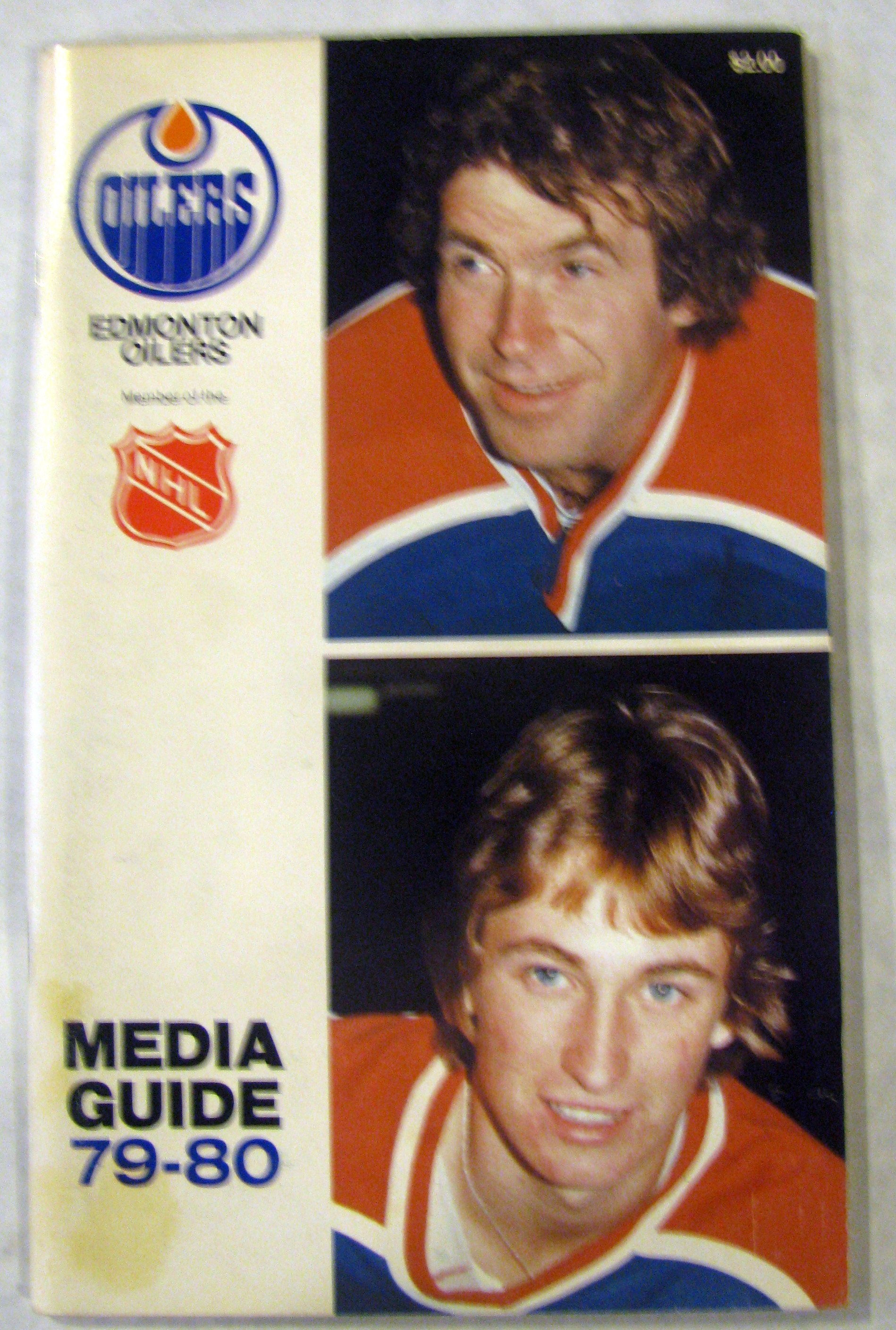 Lot Detail - 1979-80 EDMONTON OILERS MEDIA GUIDE -1st NHL W/GRETZKY