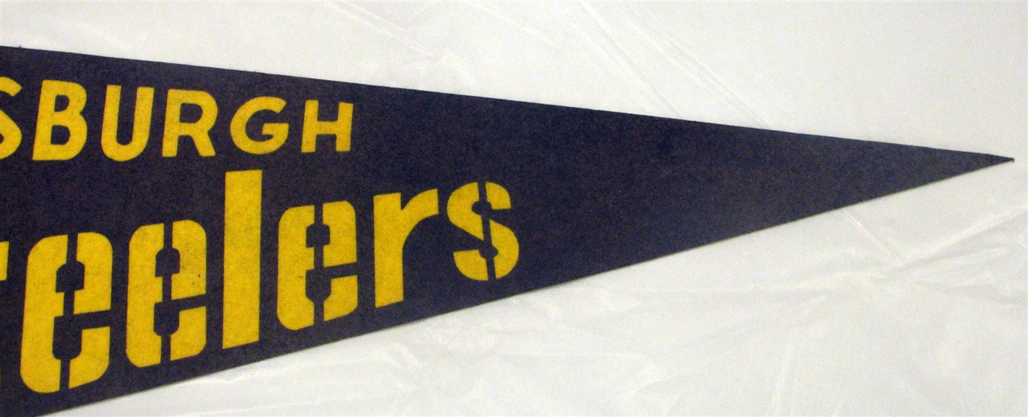 VINTAGE PITTSBURGH STEELERS SUPER BOWL CHAMPIONS PENNANT