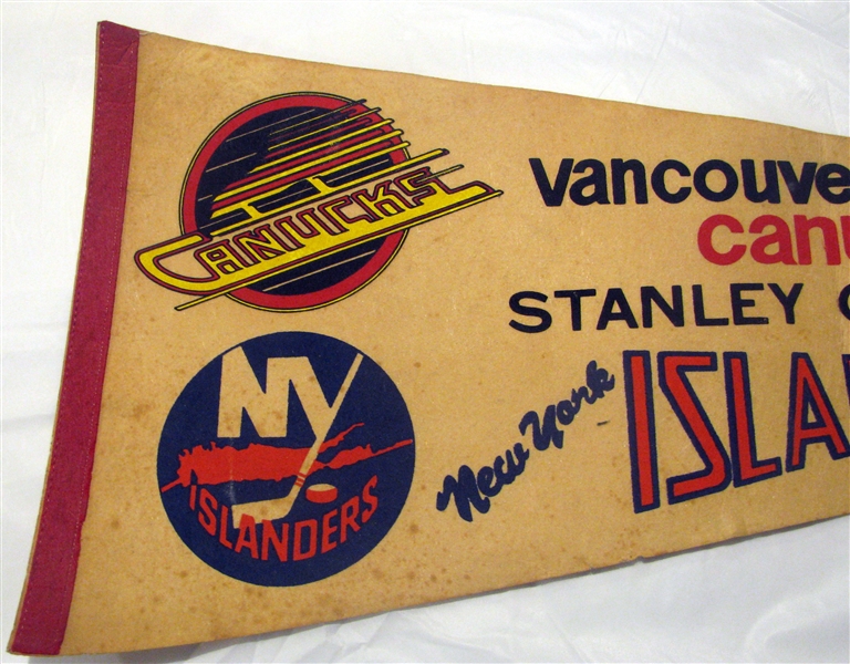 1982 N.Y. ISLANDERS vs VANCOUVER CANUCKS STANLEY CUP FINALS PENNANT