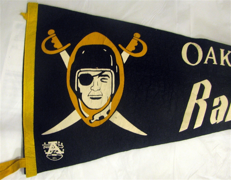 60's AFL OAKLAND RAIDERS PENNANT - SUPER RARE!